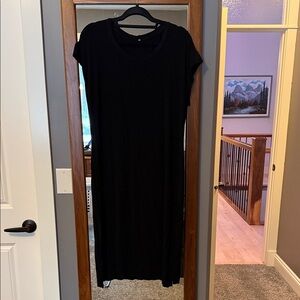 Casual Black Maxi Dress
